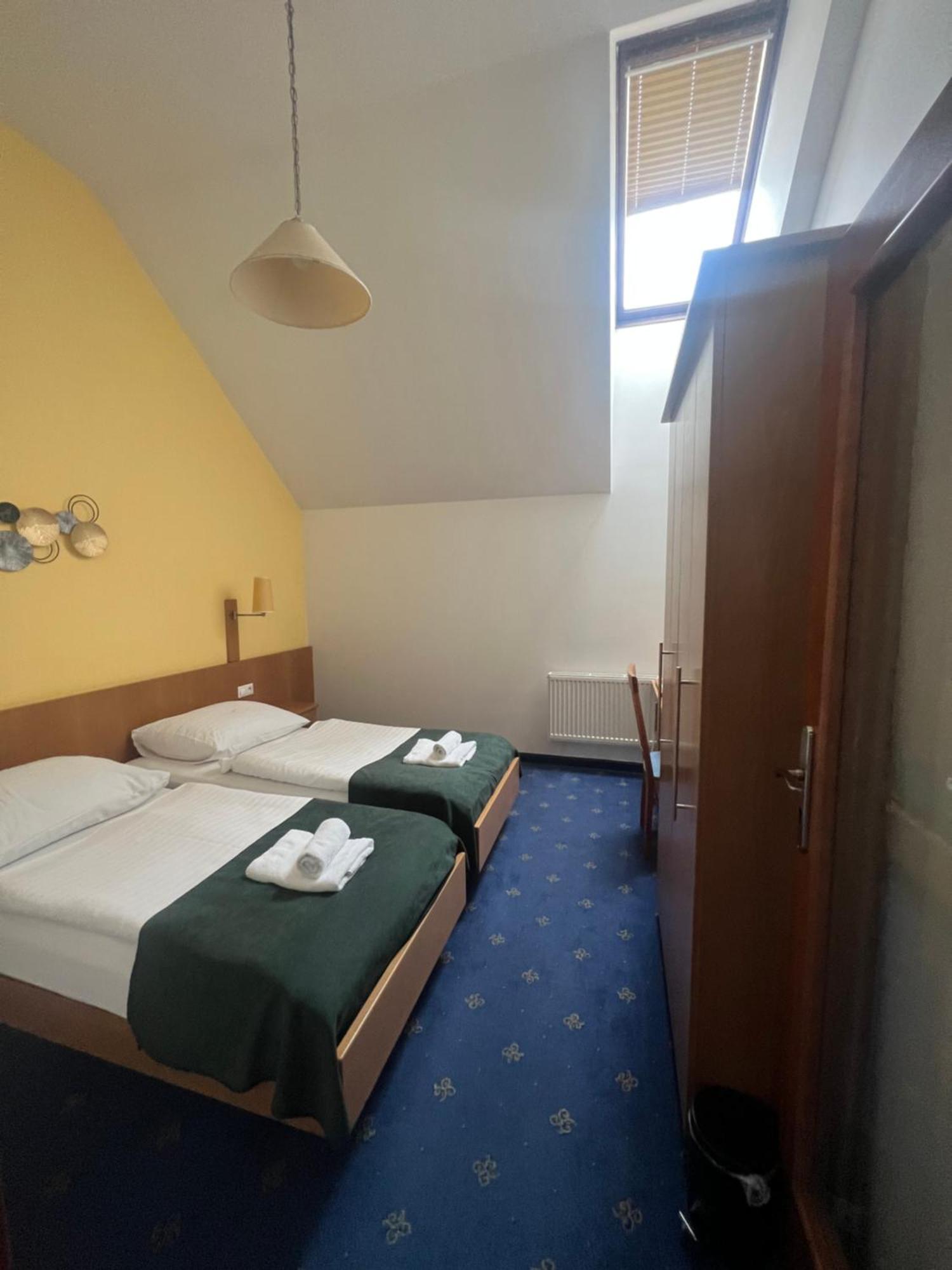Hotel Apollon Litoměřice Extérieur photo