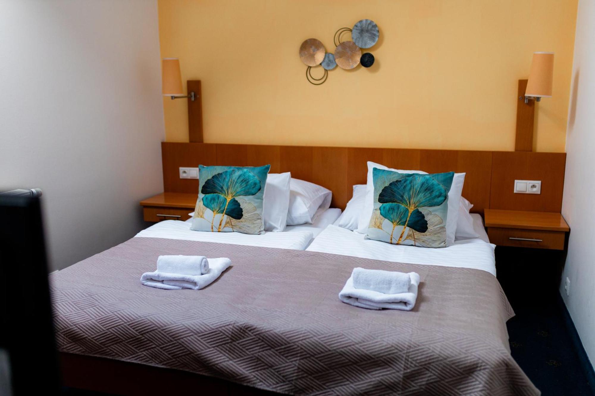 Hotel Apollon Litoměřice Extérieur photo